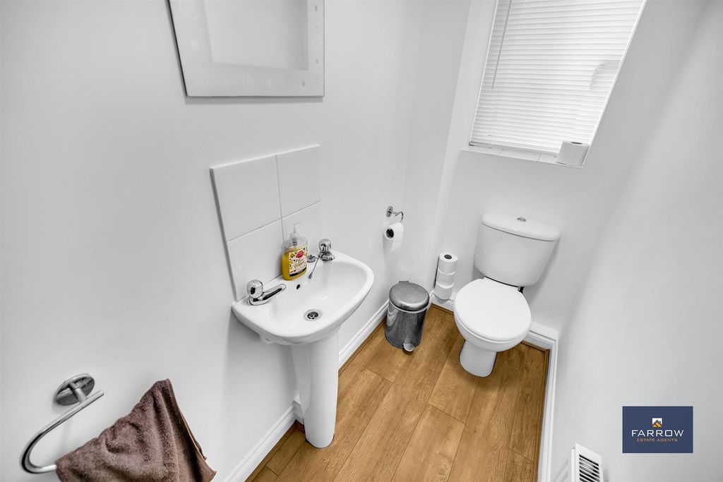 Additional image 12 of 4 bed detached house for saleStation Road, Great Coates, Grimsby DN37
