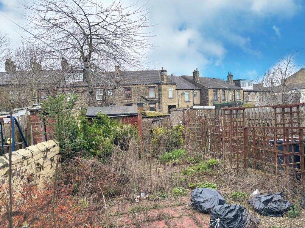 Additional image 11 of John Street, Holme Lane, Bradford, West Yorkshire, BD4