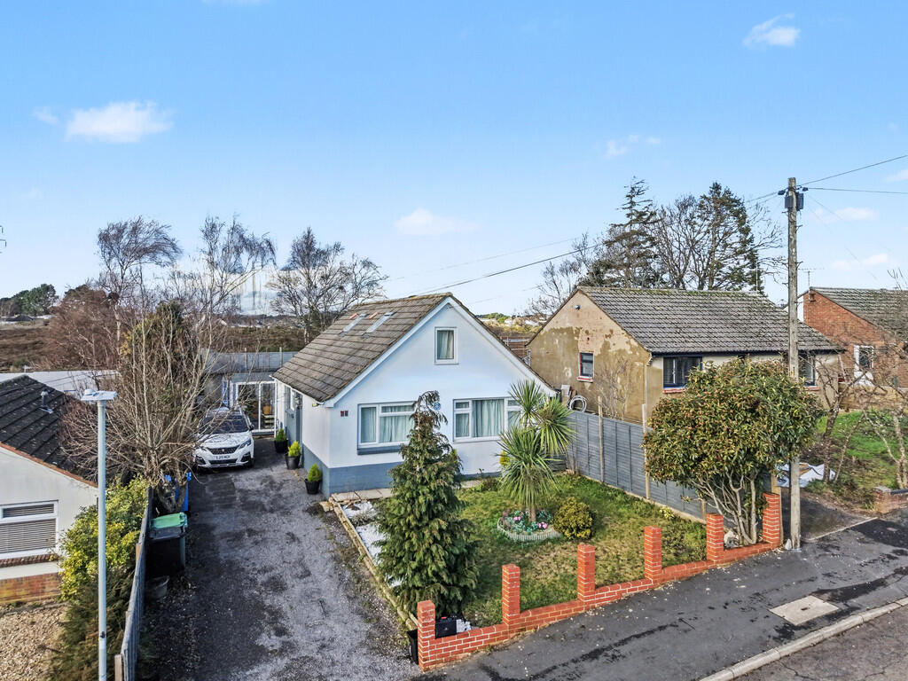 Monkton Crescent, Poole