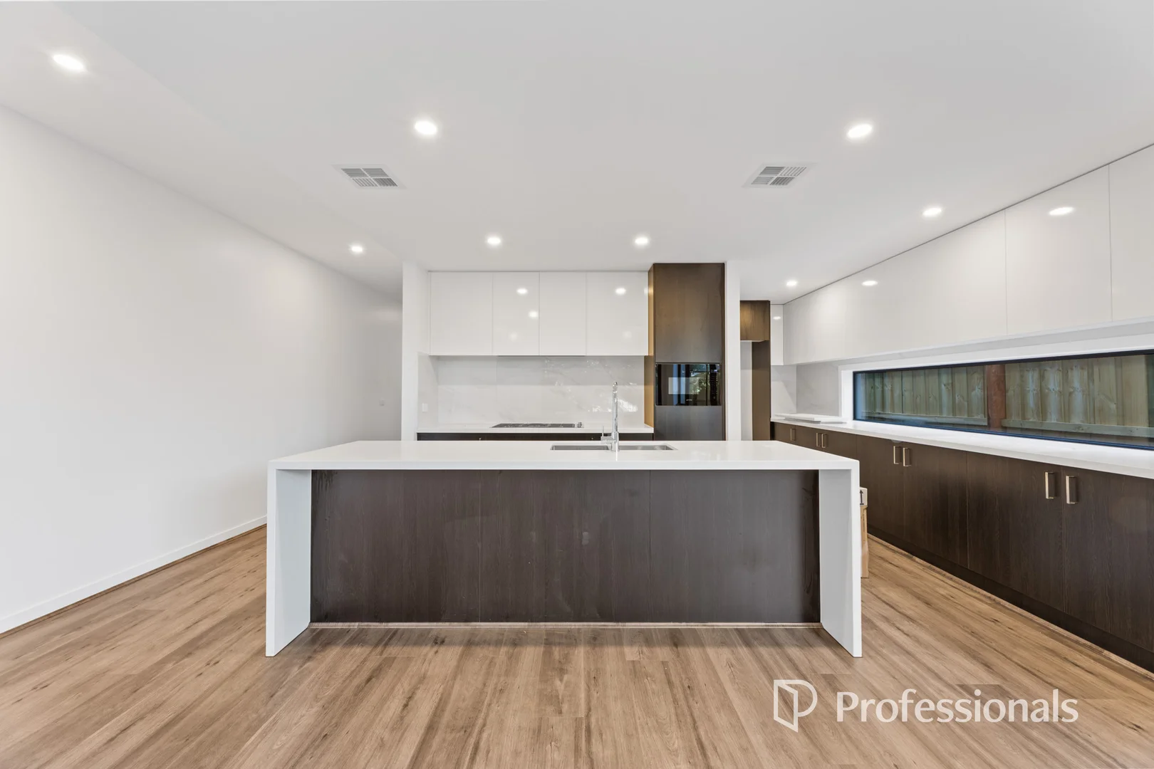 Additional image 4 of 936b Centre Road, Bentleigh East VIC 3165