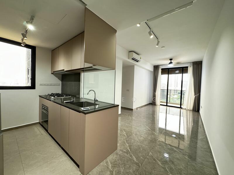 8 Makeway Avenue photo 4