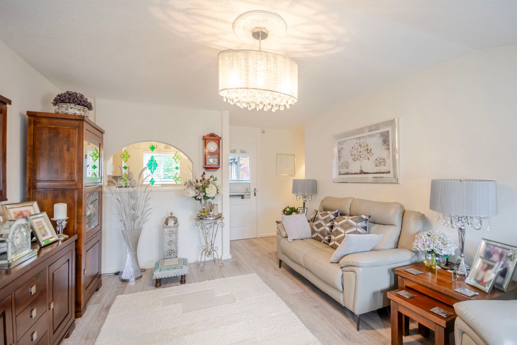 Additional image 5 of 2 bed maisonette for saleLongstone Way, Mansfield, Nottinghamshire NG19