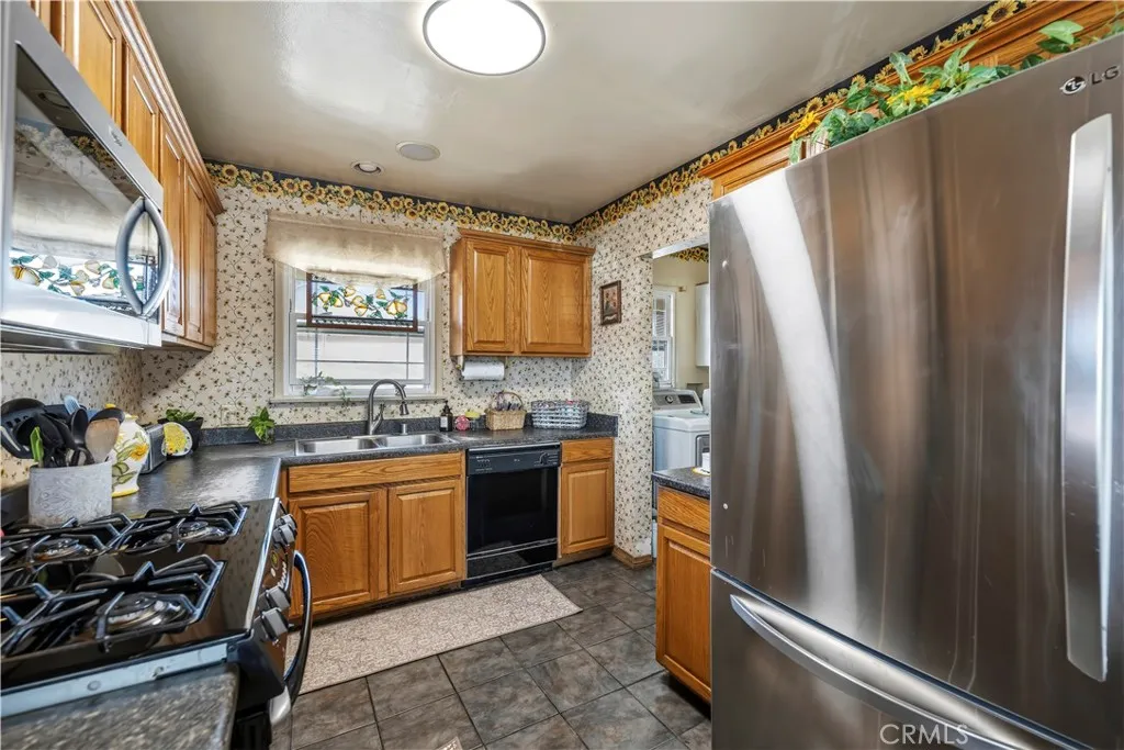 Additional image 16 of 3855 Stansell Dr, Riverside, CA 92501