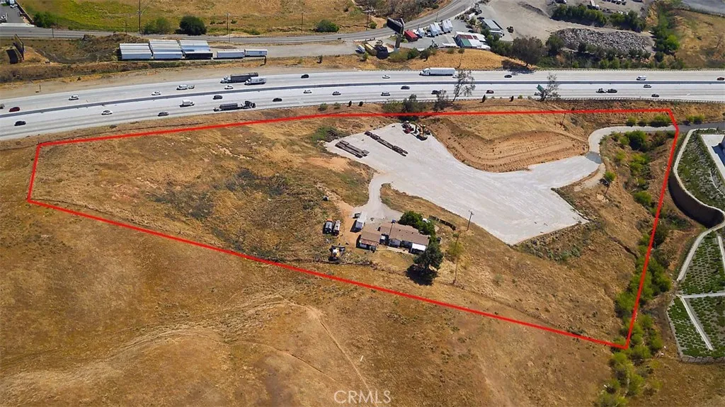 Additional image 4 of 13530 7th Pl, Yucaipa, CA 92399