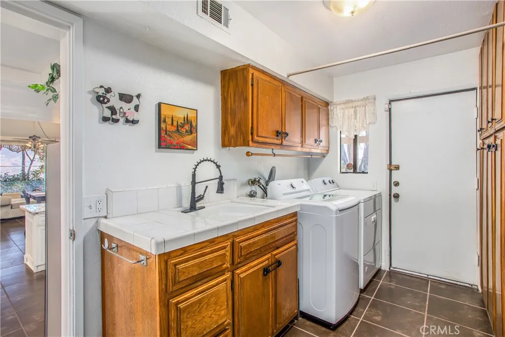 Additional image 81 of 435 W Indian School Ln, Banning, CA 92220