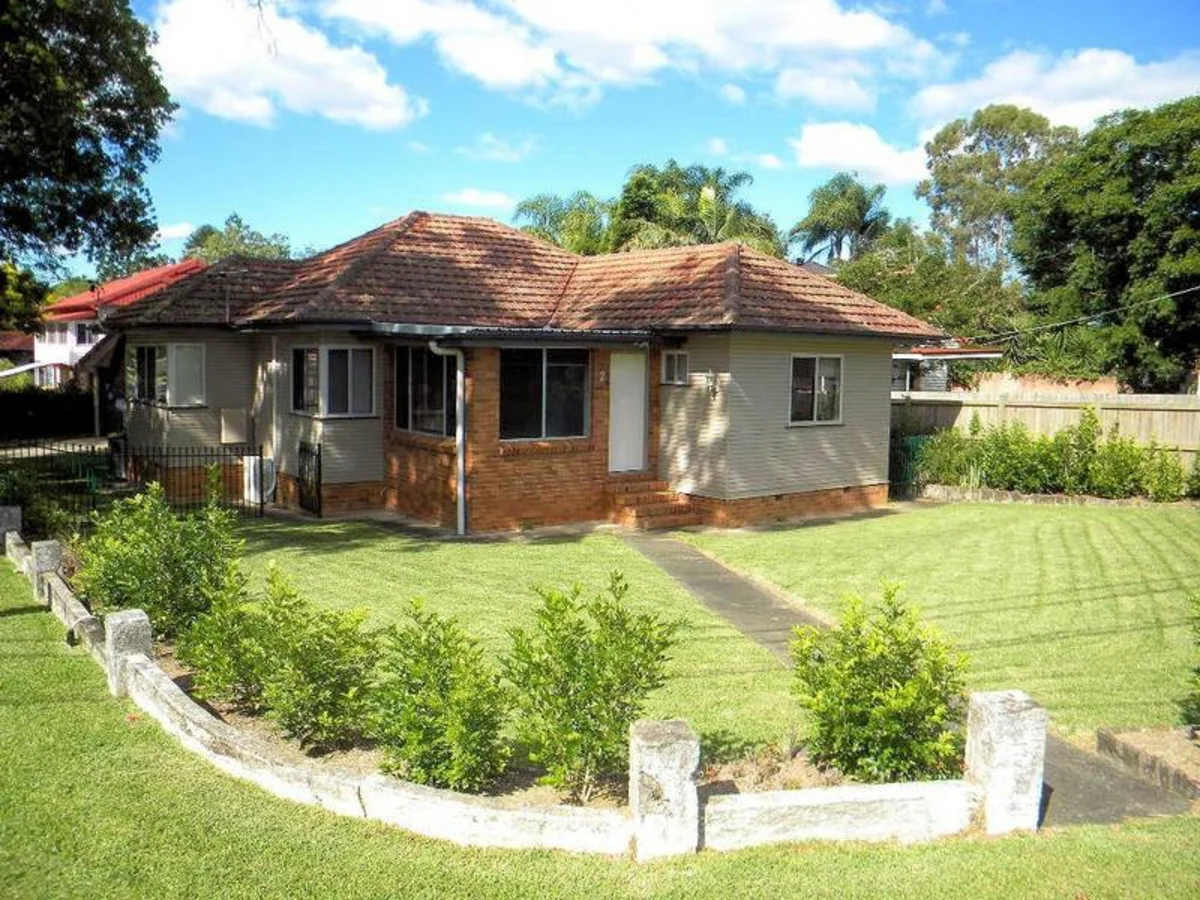 2 Oxley Road, Chelmer QLD 4068