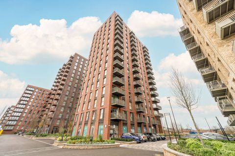 Grand Union, Alperton, Wembley HA0
