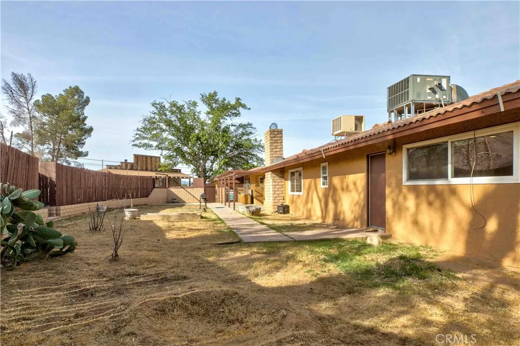 Additional image 17 of 9473 Juniper St, Apple Valley, CA 92308