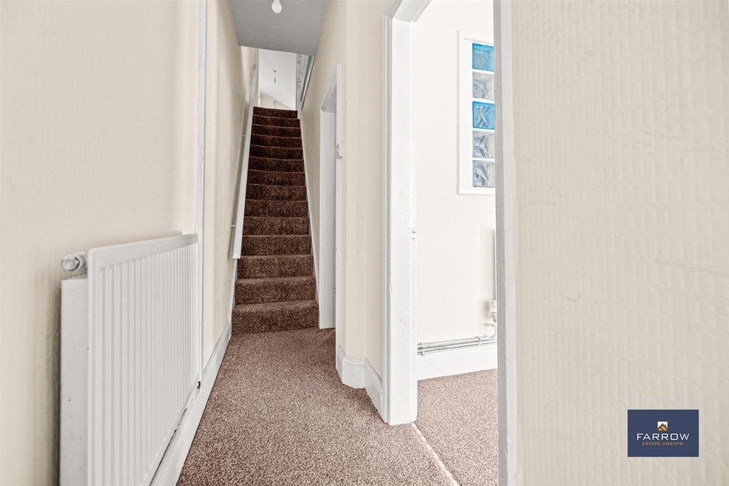 Additional image 8 of 3 bed terraced house for saleWelholme Road, Grimsby DN32