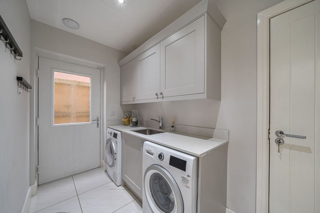 Additional image 24 of 5 bed detached house for saleWillow Drive, Harrogate HG3