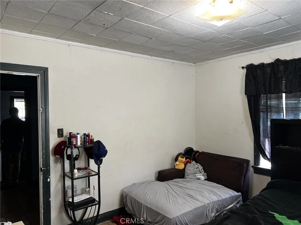 Additional image 19 of 2376 Locust Avenue, Long Beach, CA 90806