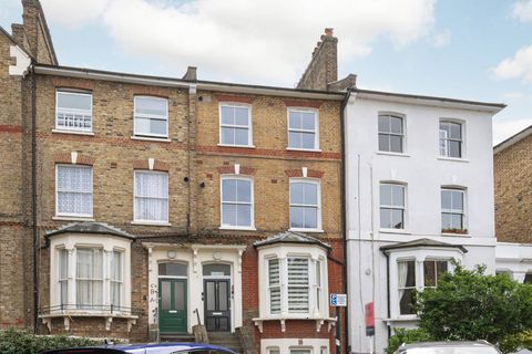 Colverstone Crescent, Dalston, London E8