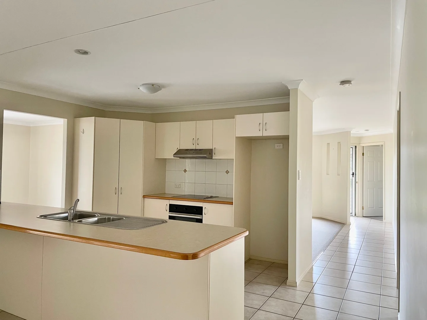 Additional image 2 of 12 Layt Court, Landsborough QLD 4550