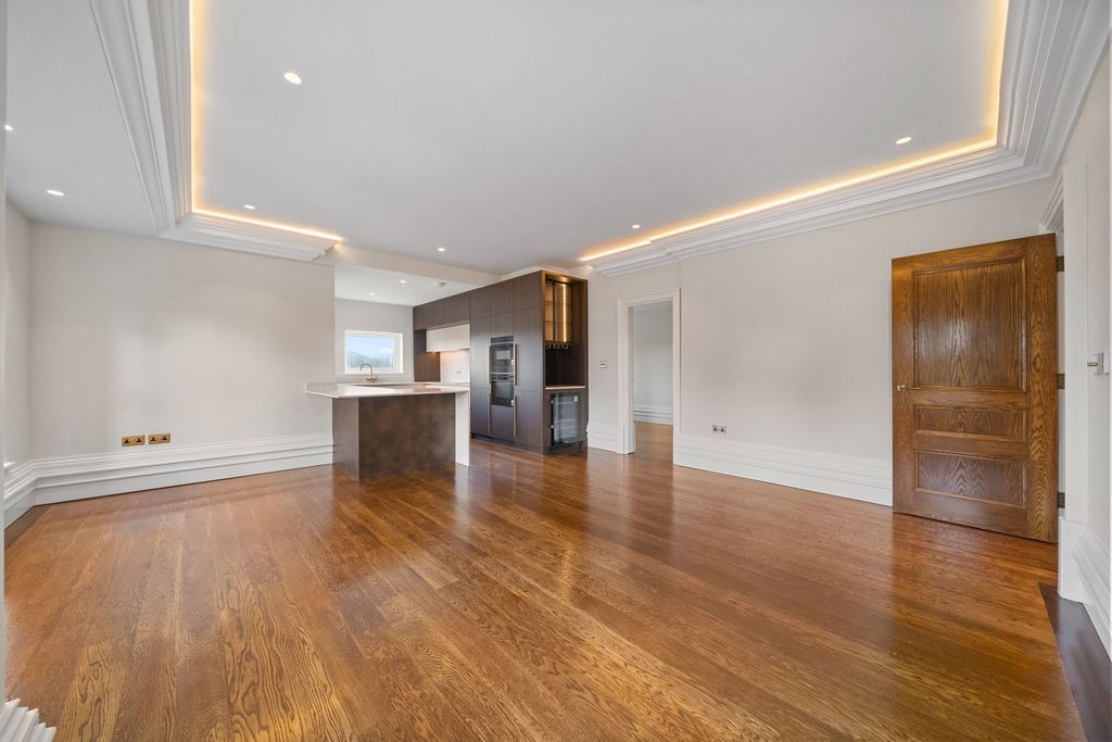Additional image 10 of 3 bed flat for saleVictoria Road, Formby L37