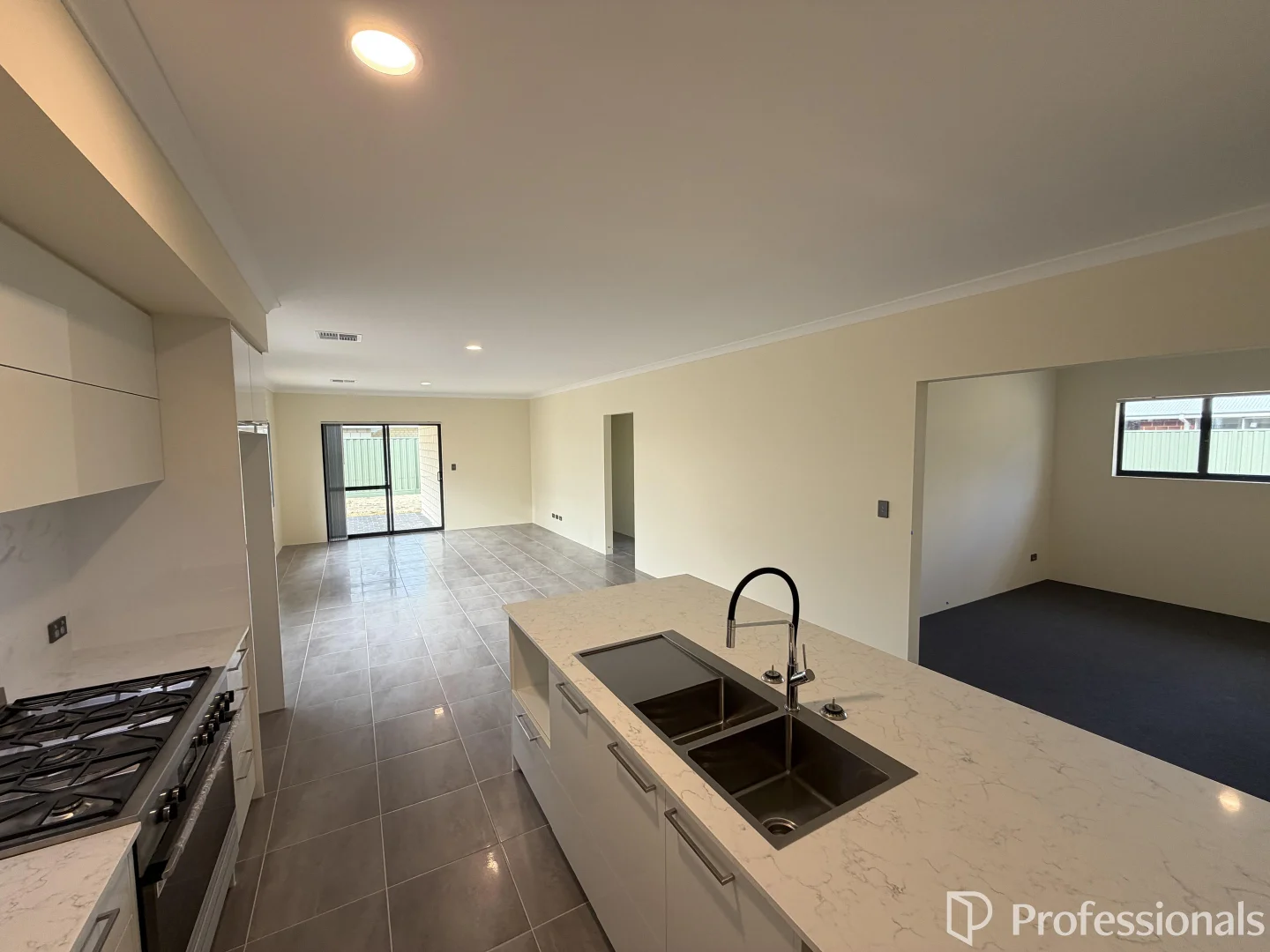 Additional image 7 of 34 Lilylock Crescent, Henley Brook WA 6055