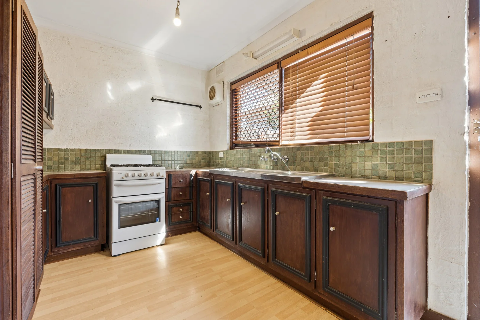 Additional image 4 of 1/256 Portrush Rd, Beulah Park SA 5067