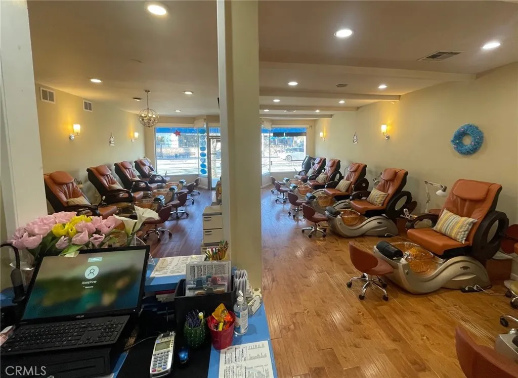 Additional image 20 of , Studio City, CA 91604