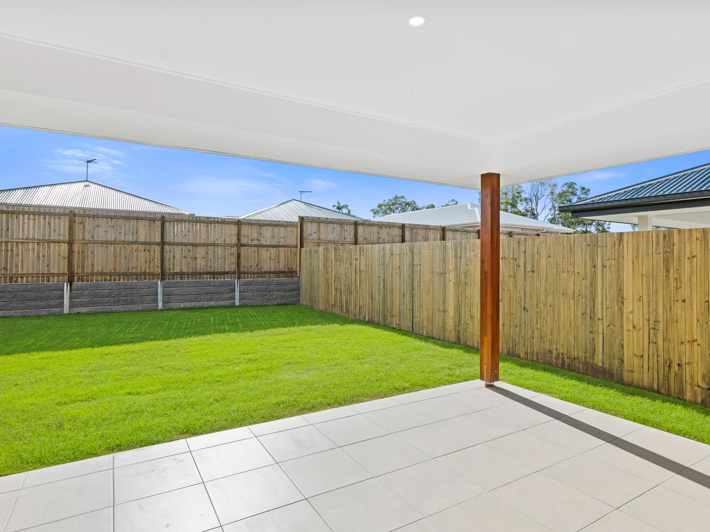Additional image 14 of 40 Hewing Place, Park Ridge QLD 4125