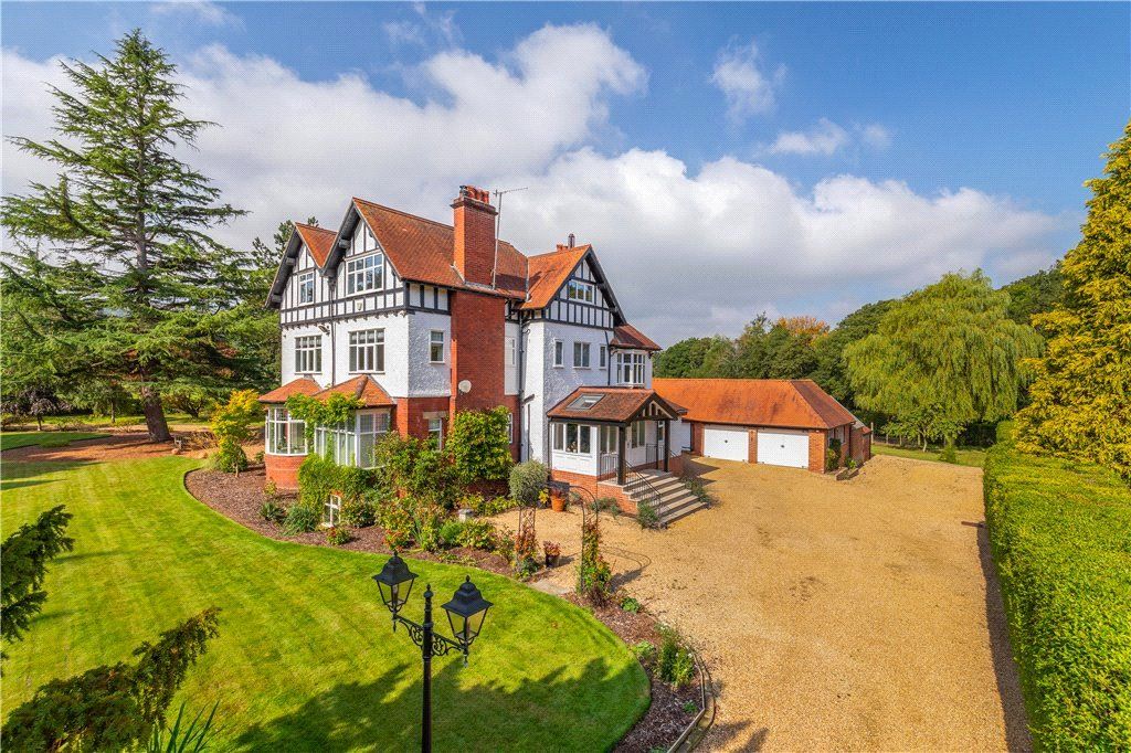 Additional image 10 of 5 bed detached house for saleHag Farm Road, Burley In Wharfedale, Ilkley, West Yorkshire LS29