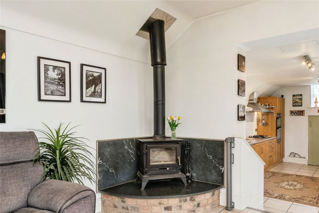 Additional image 3 of 4 bed detached house for saleVillage Road, Mold, Clwyd CH7