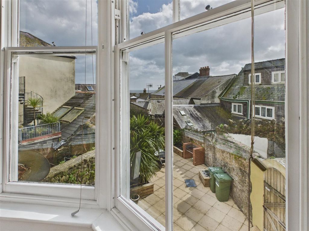 Additional image 10 of 3 bed flat for saleYork House, Tudor Square, Tenby SA70