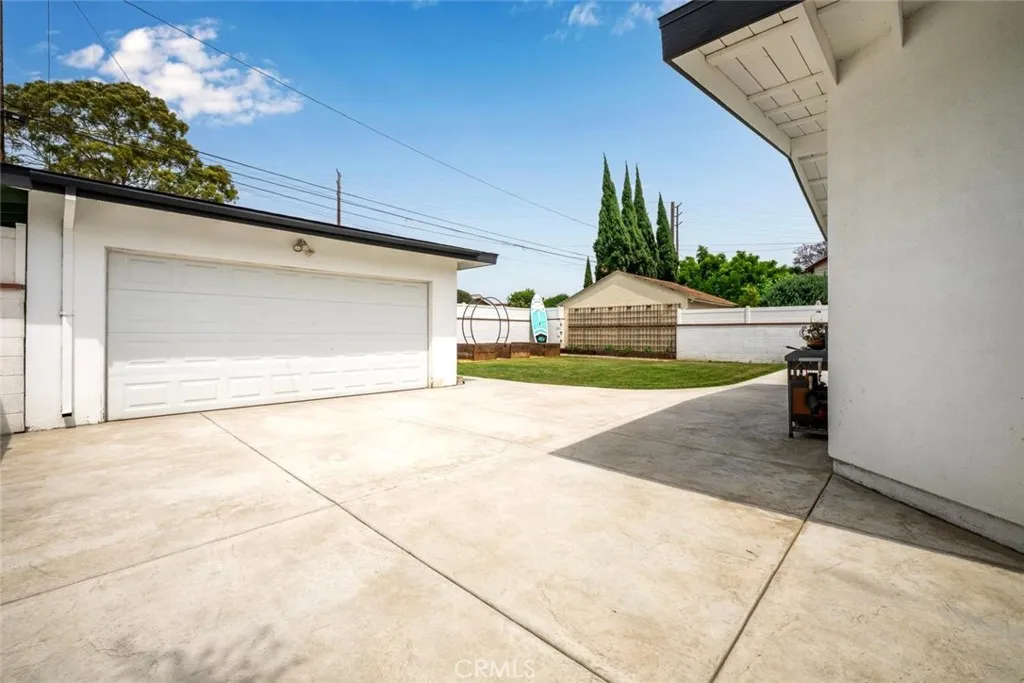Additional image 50 of 6135 E 23rd Street, Long Beach, CA 90815