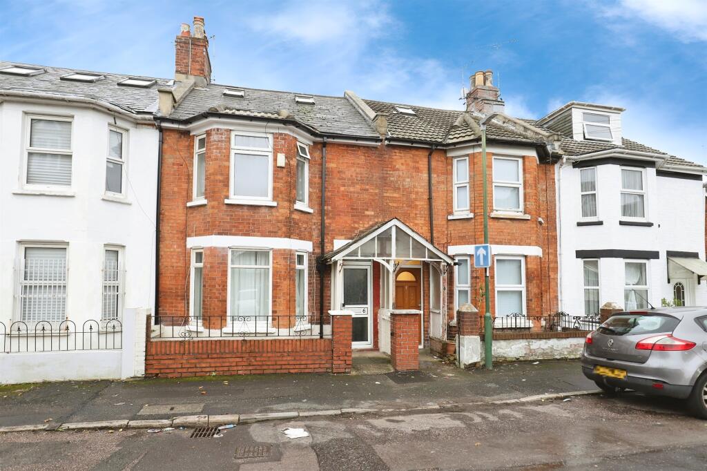 Carnarvon Road, BOURNEMOUTH