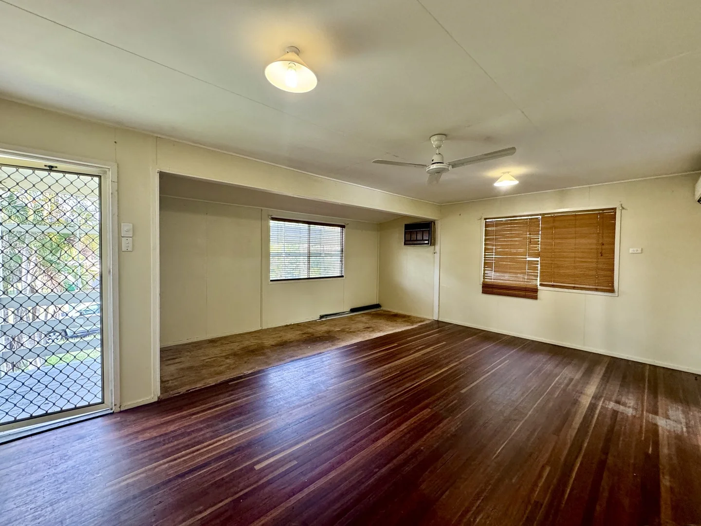 Additional image 2 of 29 RENIER Crescent, Moranbah QLD 4744