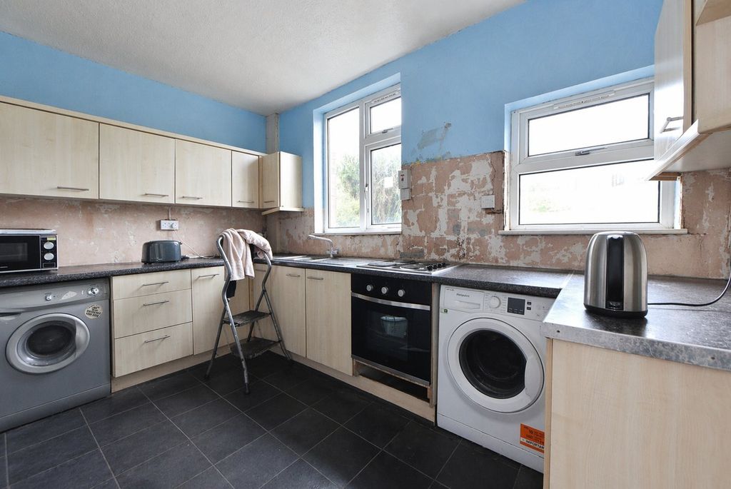 Additional image 4 of 3 bed terraced house for saleMoor Street, Shaw, Oldham OL2
