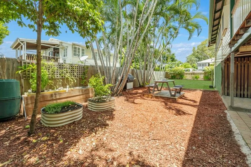 Additional image 8 of 37 Hughes Street, Hermit Park QLD 4812