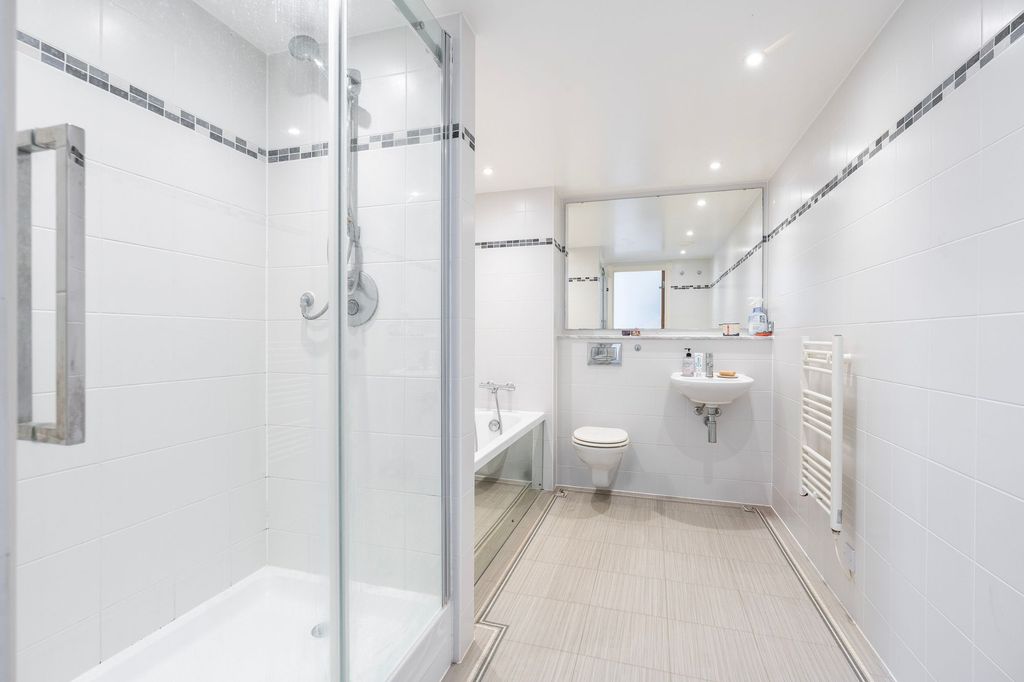 Additional image 12 of 2 bed flat for saleSt. Stephens Road, Norwich NR1