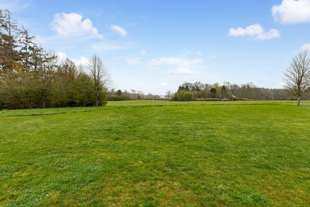 Additional image 12 of 2 bed flat for saleTempleton Road, Hungerford RG17