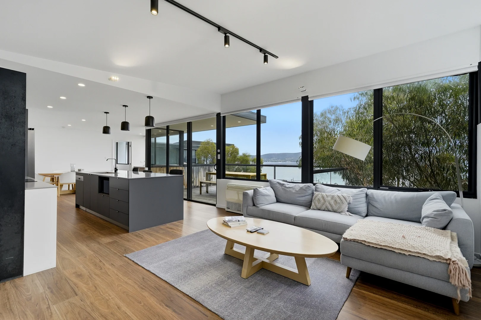 Additional image 8 of 2/3 Ardiletta Road, Tranmere TAS 7018