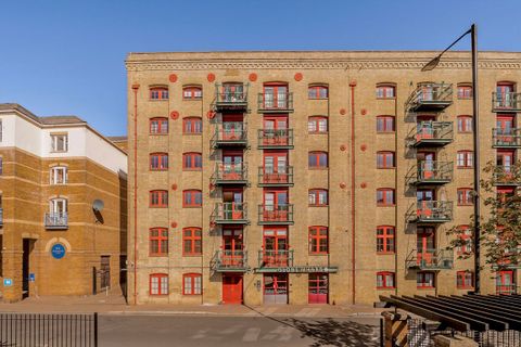 Rotherhithe Street, Rotherhithe SE16