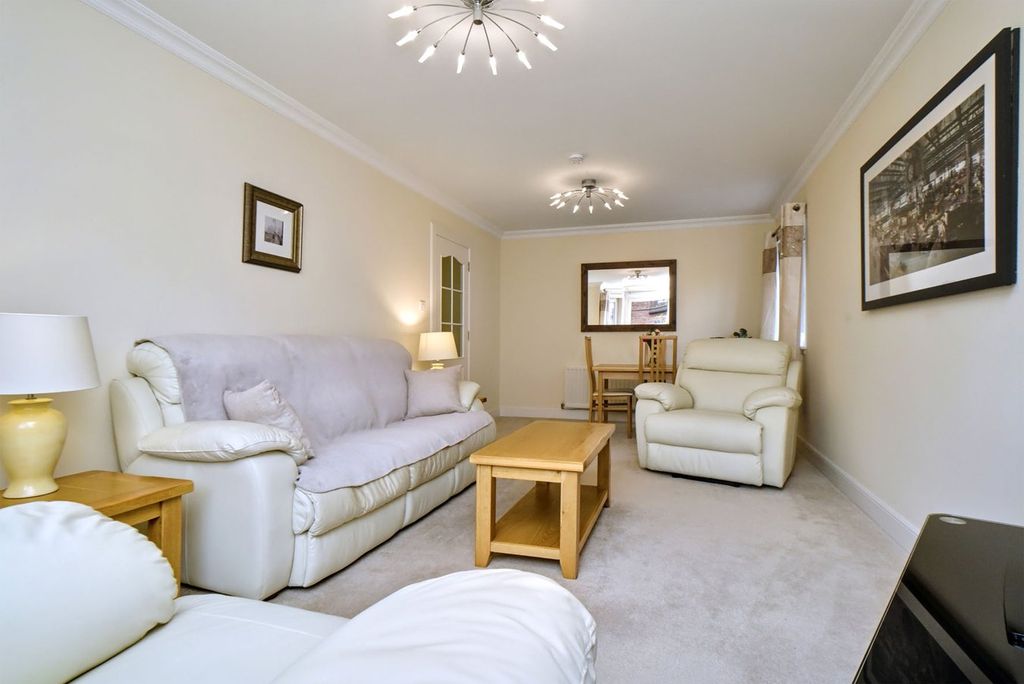 Additional image 6 of 2 bed flat for saleRattray Drive, Edinburgh EH10