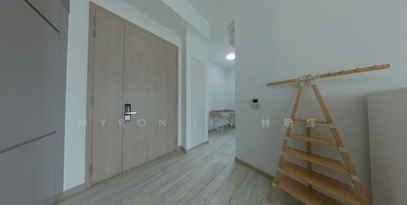 2 Gateway Drive photo 2