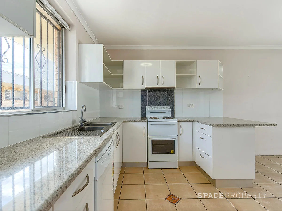 12/8 Cook Street, Yeronga QLD 4104