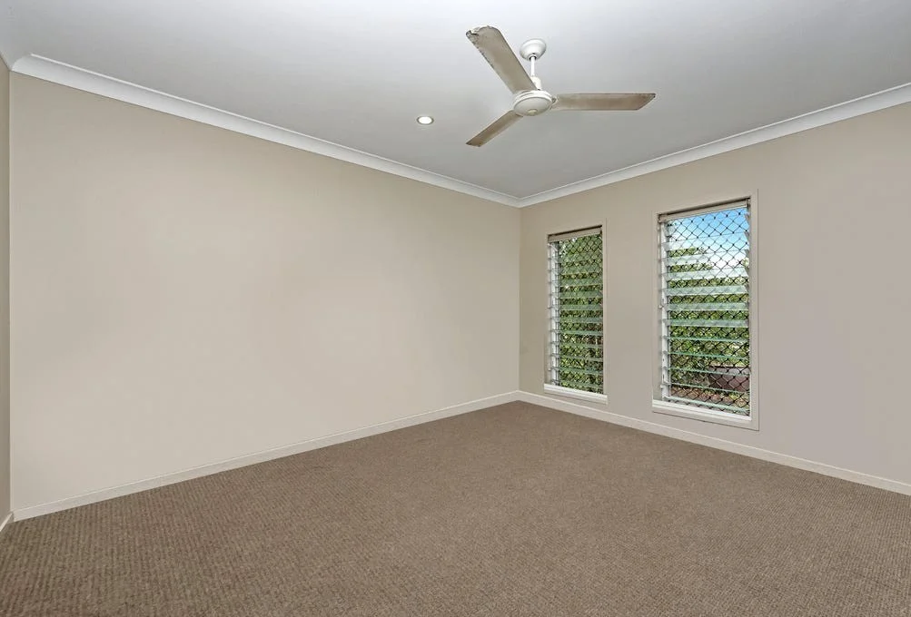 14 Iona Avenue, Burdell QLD 4818 photo 5