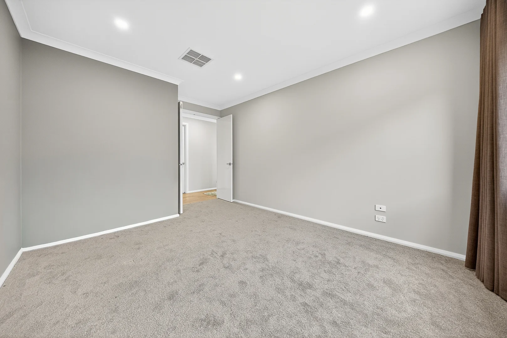 Additional image 12 of 33 Ashtead Street, Clyde VIC 3978