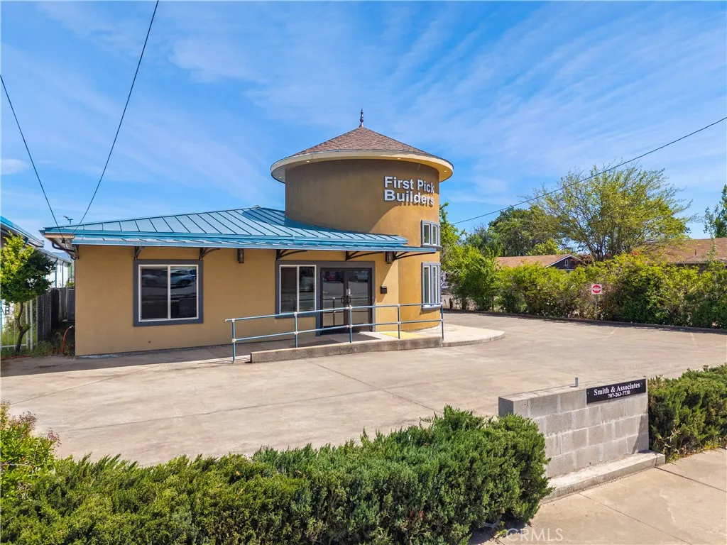 2480 S Main St, Lakeport, CA 95453