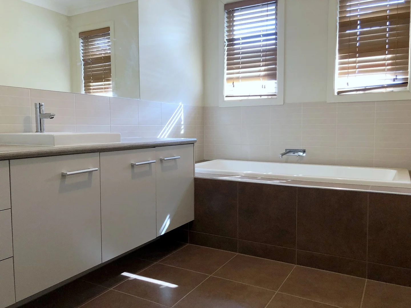 Additional image 15 of 227 Sanctuary Lakes North Boulevard, Sanctuary Lakes VIC 3030