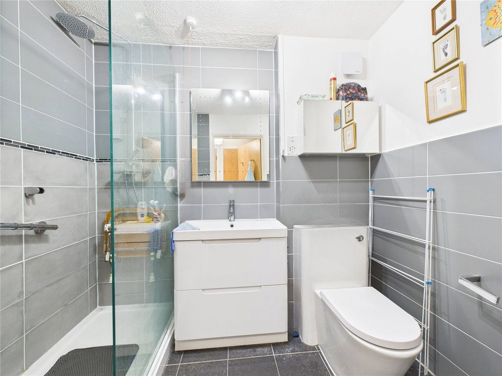Additional image 7 of 1 bed flat for saleSuffolk Place, Woodbridge, Suffolk IP12