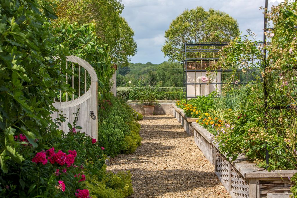Additional image 20 of 8 bed farm for salePoulton, Cirencester, Gloucestershire GL7
