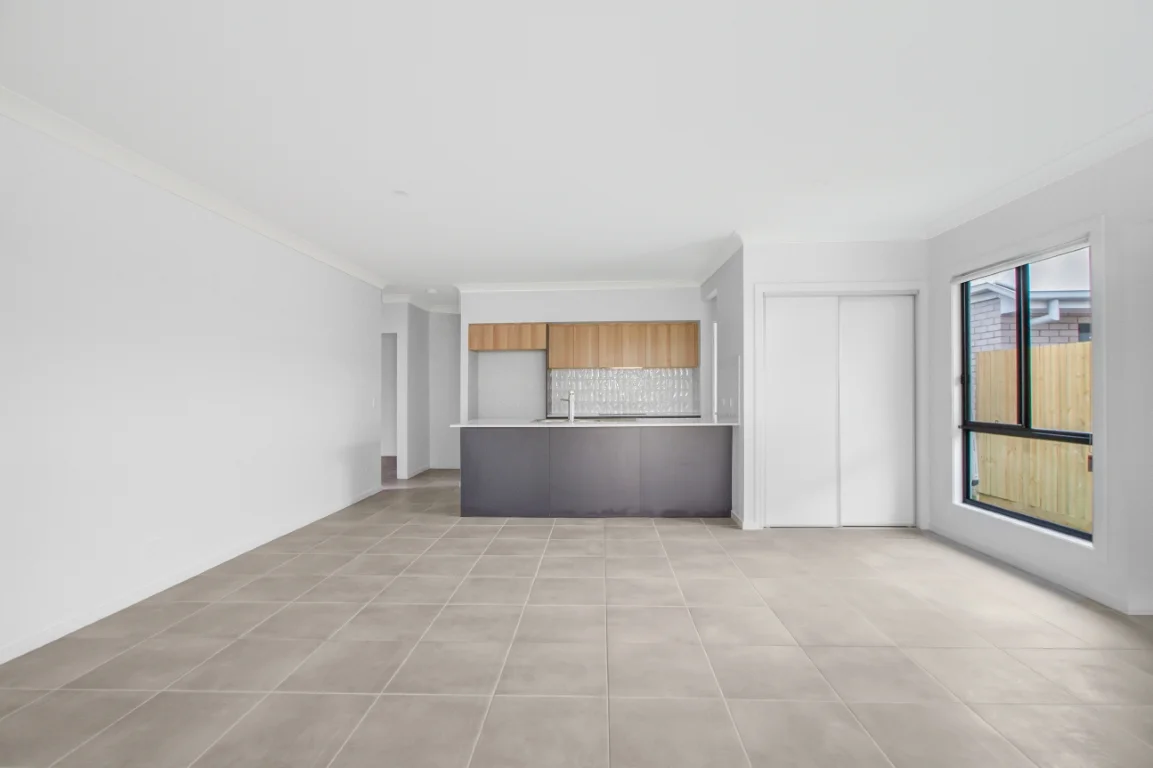 Additional image 3 of 11 Point Avenue, Victoria Point QLD 4165