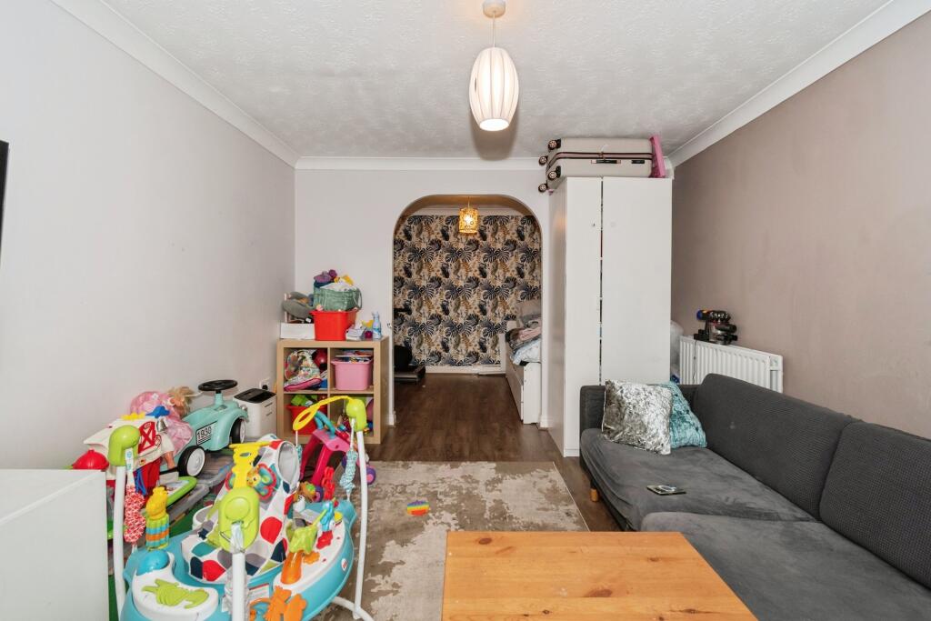 Additional image 2 of Minster Drive, Bradford, BD4