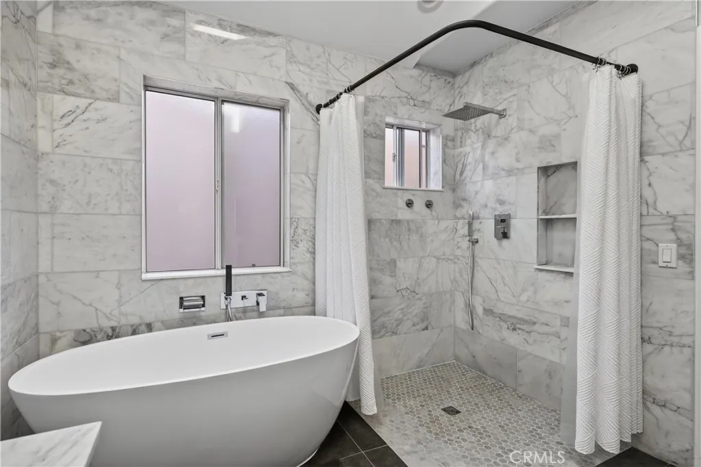 Additional image 11 of 221 Elmira Ave, Huntington Beach, CA 92648