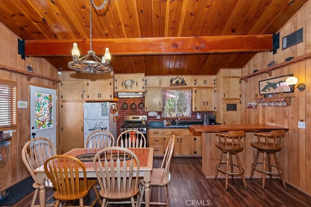 Additional image 41 of 42697 Cougar Rd, Big Bear Lake, CA 92315