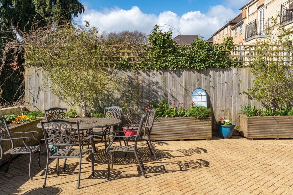 Additional image 31 of 5 bed semi-detached house for saleStow Park Avenue, Newport NP20