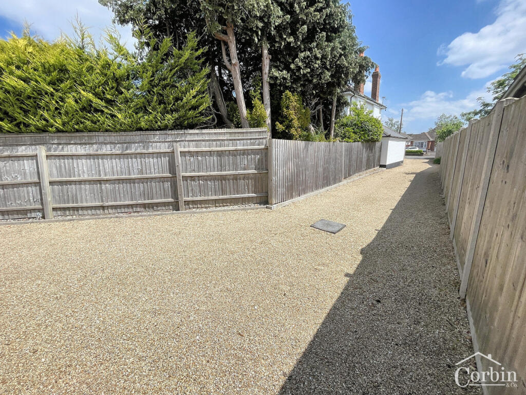 Additional image 20 of New Road, Bournemouth, BH10 7