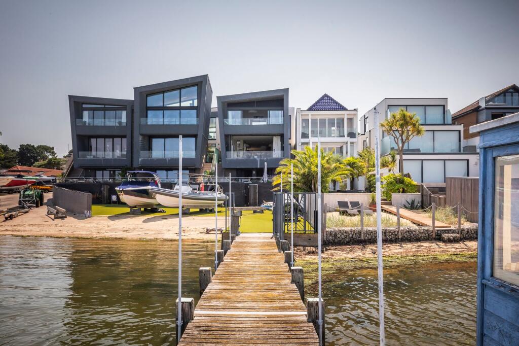 Rhode House, The Horseshoe, Sandbanks, Poole, BH13 7RW